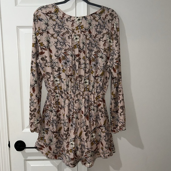 ASTR floral tie romper - Picture 5 of 5